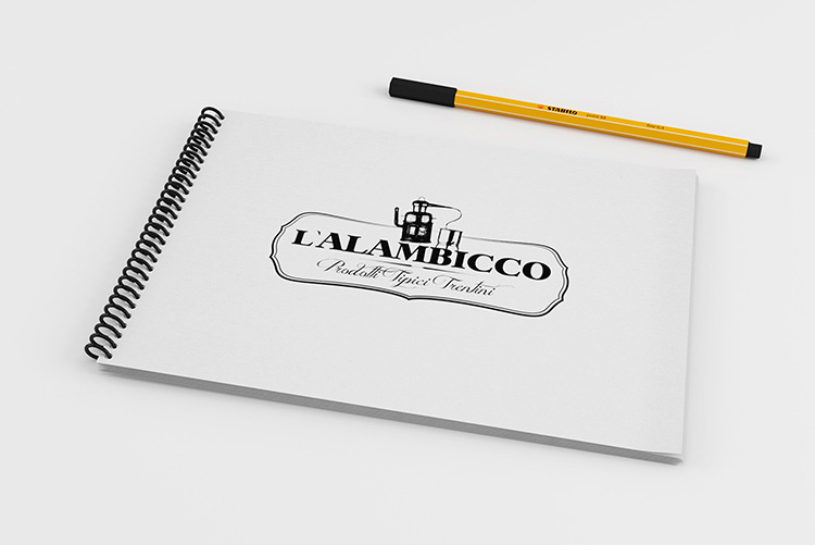 Realizzazione grafica Logo L'Alambicco - Prodotti tipici trentini nero su fondo bianco